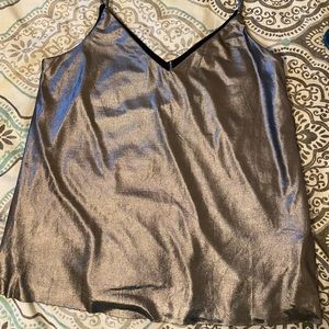 Metallic top polyester